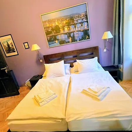 Station Apartmanhotel 3*