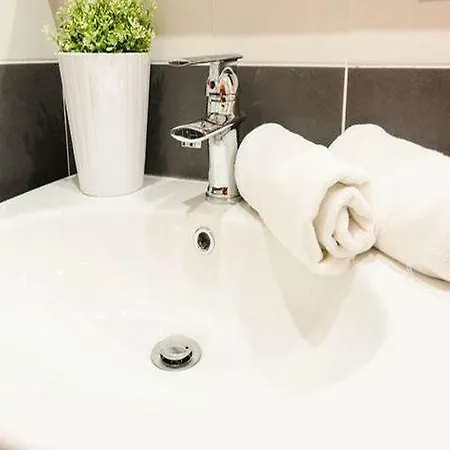 Hotel Central Station Studios 3*