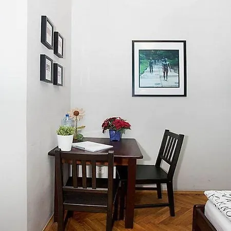 Hotel Central Station Studios