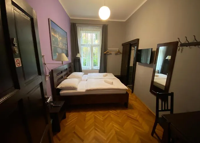 Central Station Studios Lägenhetshotell 3*